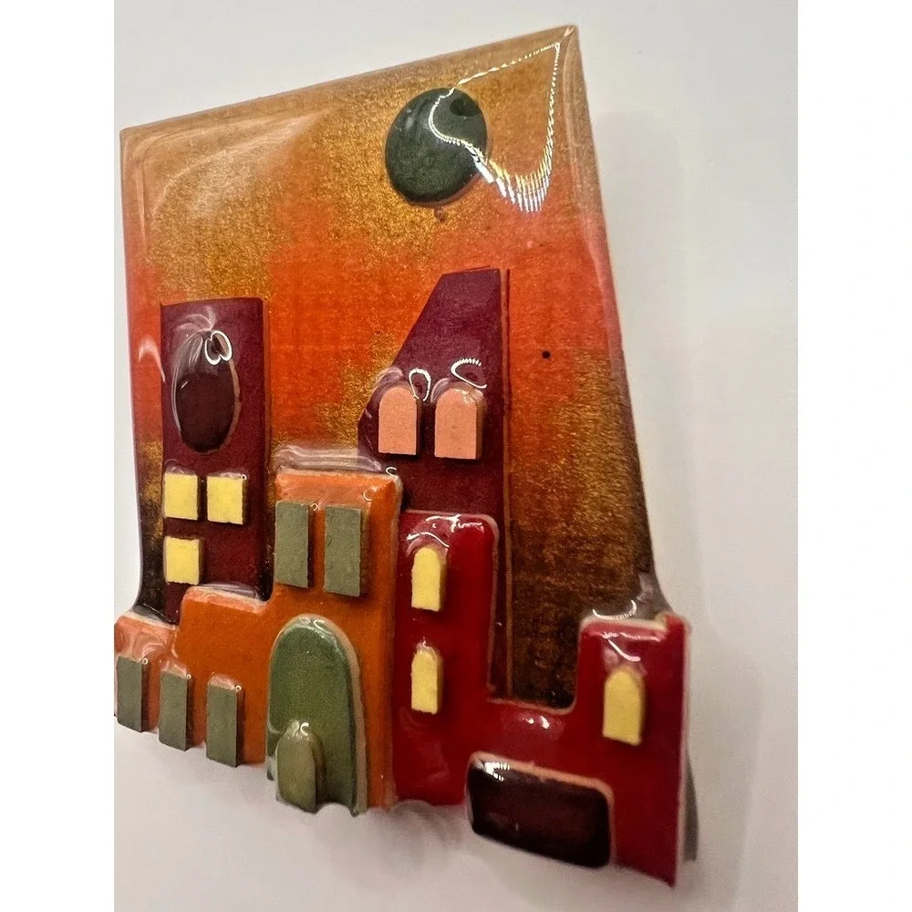 Lucinda House Pin Brooch Town Scene Resin Pueblo Casas Vintage Cityscape Artisan